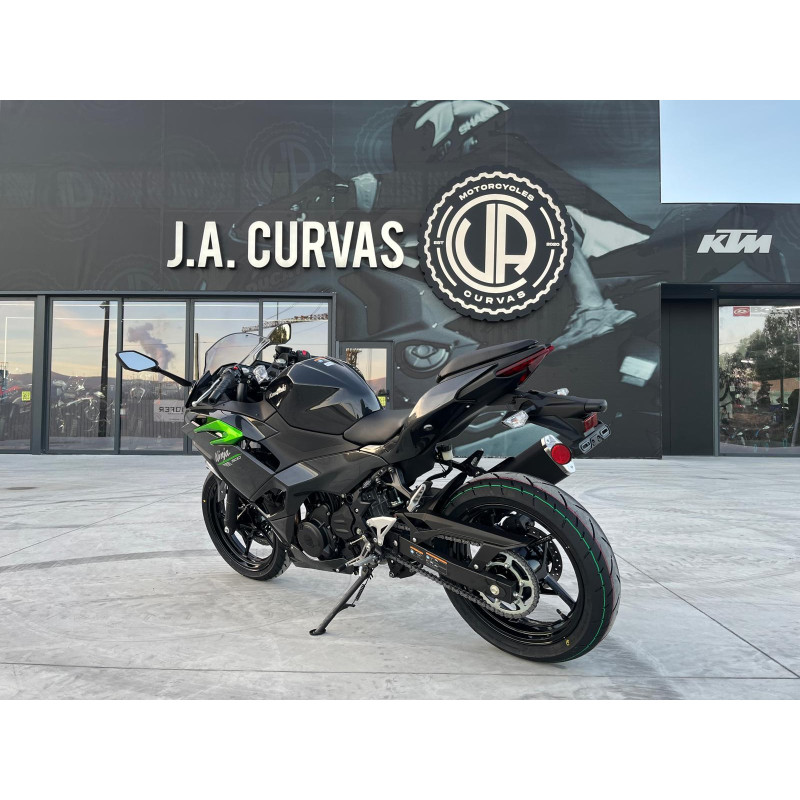 kawasaki-ninja-500-2025.jpg