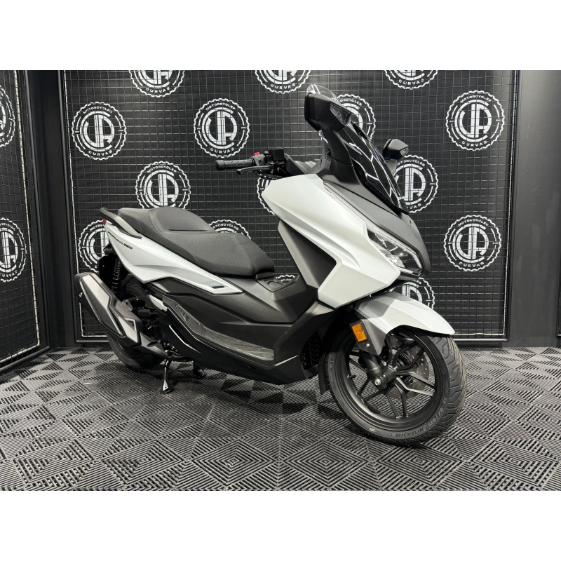 HONDA FORZA 350