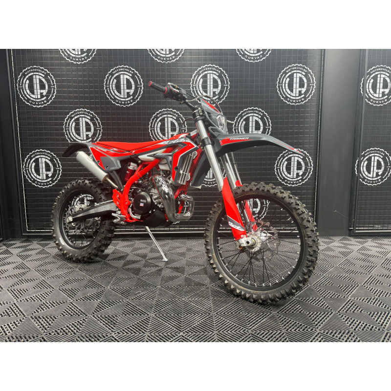 BETA XTRAINER 2T 300 MY26