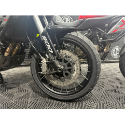 QJ MOTOR SRT 600 SX