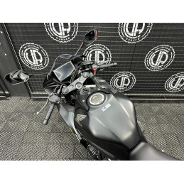 HONDA CBR650R E-CLUTCH 2026