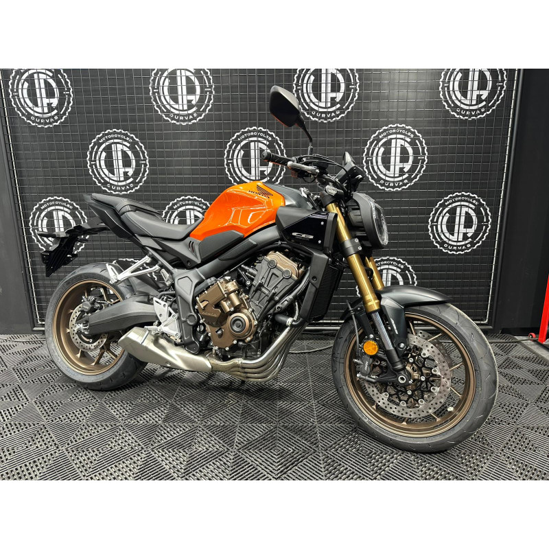 HONDA CB 650 R E-CLUTCH 2026