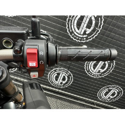 HONDA CB 650 R E-CLUTCH 2026