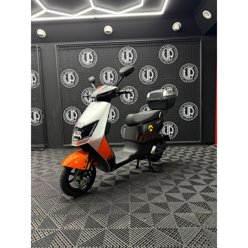 GAROW TZ100 72V 250W