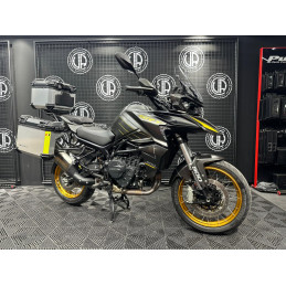 QJ MOTOR SRT 900 SX (USADA)