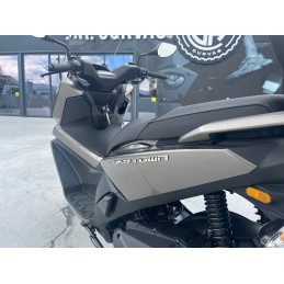 KYMCO SKYTOWN 125 (FINANCIAMENTO 0% JUROS)