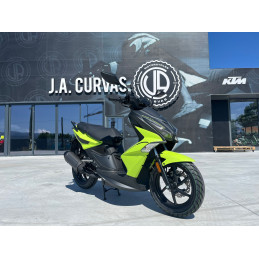 KYMCO SUPER 8 R (FINANCIAMENTO 0% JUROS)